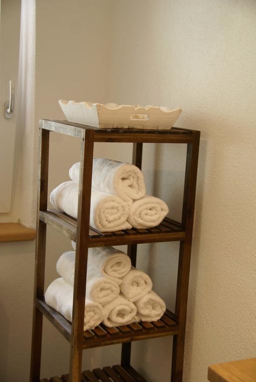 Ferienwohnung Am Platzl ノイシュティフト・イム・シュトゥーバイタール 部屋 写真