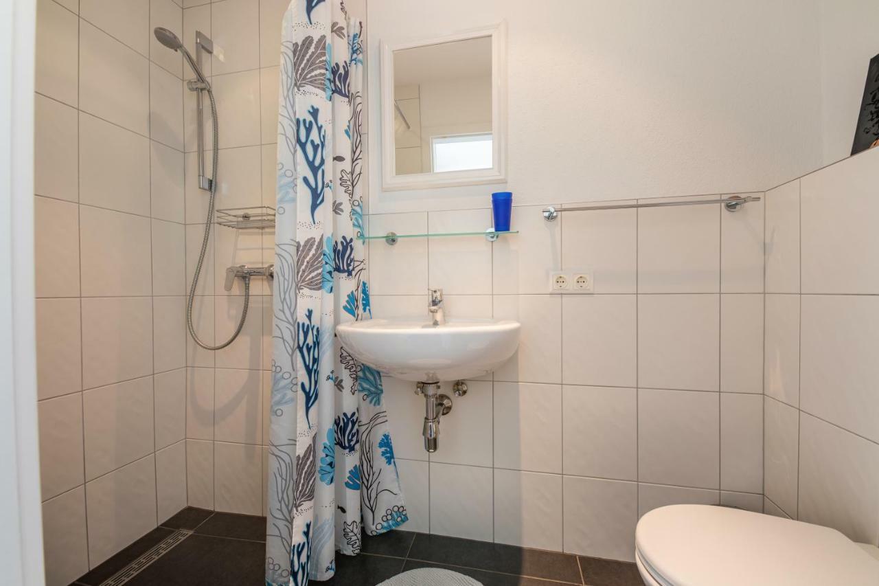 Ferienwohnung Am Platzl ノイシュティフト・イム・シュトゥーバイタール エクステリア 写真